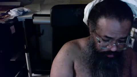 siyah_sakal online show from February 2025 07:13:01 AM