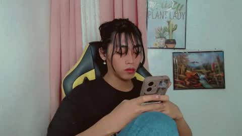 Sizka online show from December 2025 03:30:02 PM