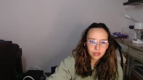 Alice online show from March 2025 02:57:02 AM