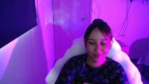 Alice online show from September 2025 09:15:02 PM