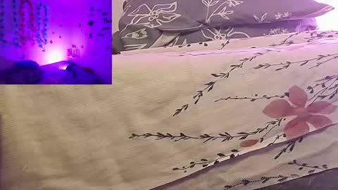 SKARLETH online show from September 2025 04:23:01 AM