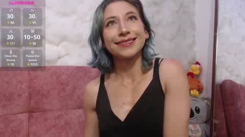 Snapshot of skarletjhonson_ chatting on February 2025 03:11:02 AM Skarlet online show from February 2025 03:11:02 AM