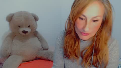 Arlett online show from December 2024 11:09:01 PM