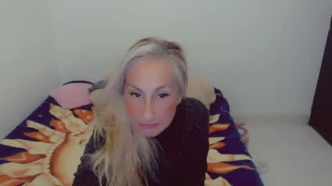 Arlett online show from May 2026 05:25:01 AM