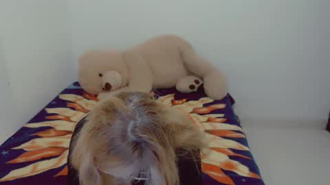 Arlett online show from May 2026 05:14:02 AM