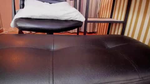 skarlettbarnes online show from June 2026 11:42:02 AM