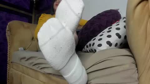 skarlettbarnes online show from June 2026 12:04:01 PM