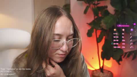 Im Scarlett  ONLINE  5pm-10pm NYC time  online show from January 2025 02:31:02 AM