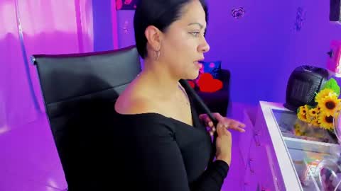 susan ramires online show from June 2026 06:34:02 PM