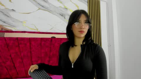 skaylar_95_mylove online show from February 2026 03:26:01 AM