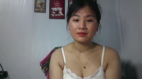 Snapshot of skie1111 chatting on May 2026 12:05:01 AM Shie online show from May 2026 12:05:01 AM