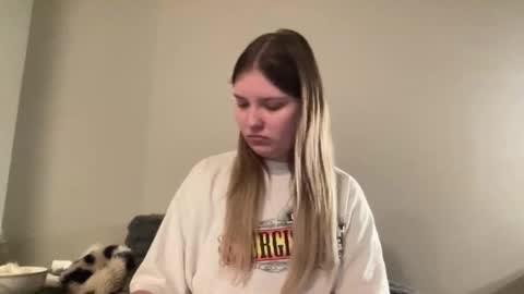 skiimaskabby online show from March 2026 12:16:01 AM