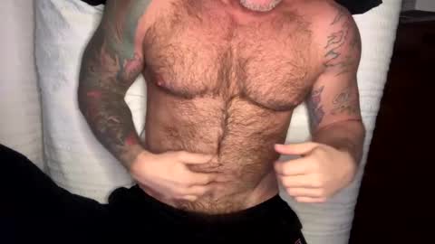 Snapshot of skimaskedbeef chatting on January 2025 09:55:02 PM BEEF online show from January 2025 09:55:02 PM