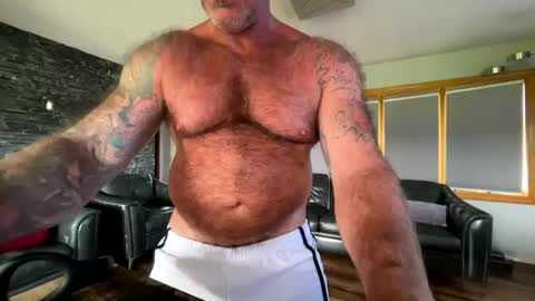 Snapshot of skimaskedbeef chatting on July 2026 10:49:02 PM BEEF online show from July 2026 10:49:02 PM