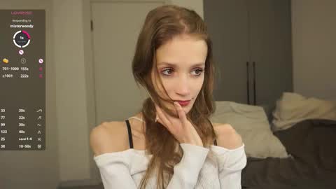 Emily online show from September 2025 04:29:01 PM