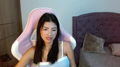 Hailey online show from March 2025 05:50:01 PM