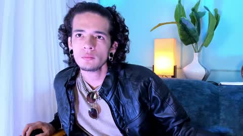 Mac online show from March 2026 01:01:01 PM