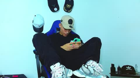 skinny marked online show from December 2024 11:17:02 PM