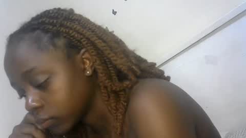Munah online show from July 2026 03:48:02 PM