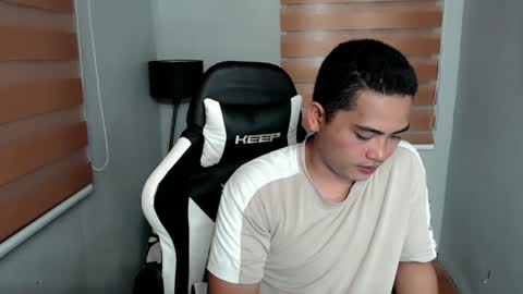 skinnyar online show from February 2025 10:47:02 AM