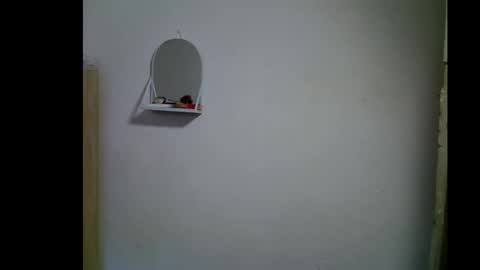 Snapshot of skinnybeauty1 chatting on January 2026 11:05:01 AM Linda independent model online show from January 2026 11:05:01 AM