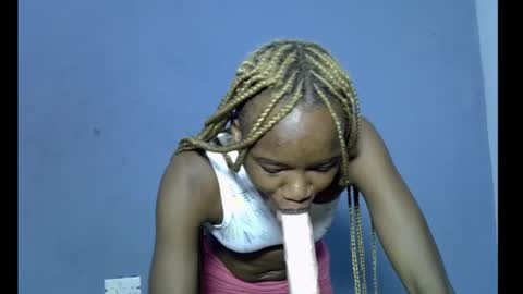 Linda independent model online show from March 2026 06:31:01 PM