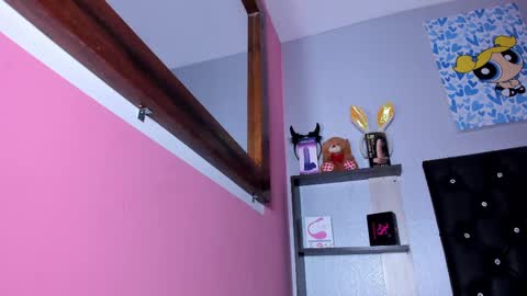 Snapshot of skinnycollins chatting on March 2025 05:42:02 AM Skinny online show from March 2025 05:42:02 AM