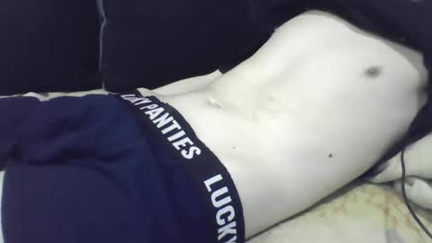 skinnycuteb0y online show from May 2026 07:56:02 PM