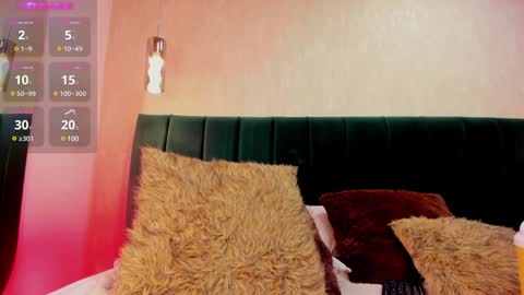 Mila online show from December 2024 03:16:02 PM