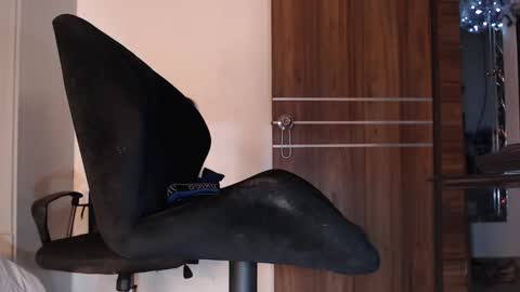 jesica online show from February 2026 08:00:02 AM