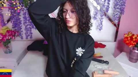 Snapshot of skinnyhorny_ chatting on December 2024 05:55:02 AM SKINNYHORNY online show from December 2024 05:55:02 AM