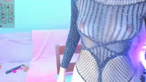 Snapshot of skinnyhorny_ chatting on September 2025 02:35:02 AM SKINNYHORNY online show from September 2025 02:35:02 AM