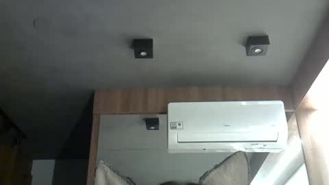 skinnykittencam online show from October 2025 02:33:01 AM