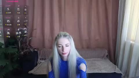 Skinnyladyy online show from July 2026 02:40:02 AM