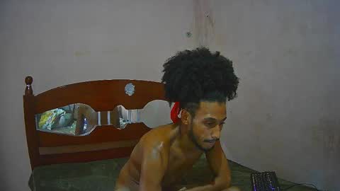 Skinny Latin Man online show from December 2024 11:01:01 AM