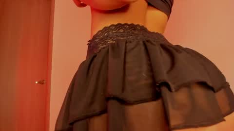 Skinnyy   online show from June 2026 05:05:01 AM