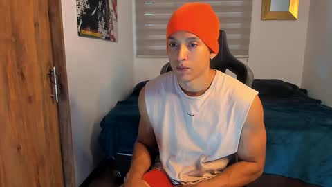 Liam Vokov online show from December 2024 11:08:02 AM