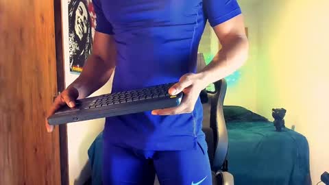 Liam Vokov online show from January 2025 11:15:02 AM