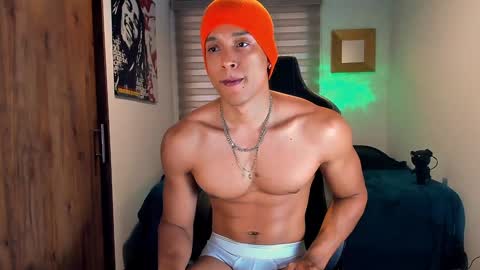 Liam Vokov online show from February 2025 08:57:01 PM