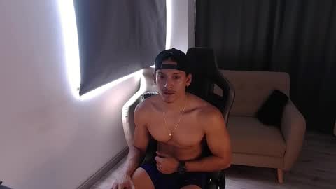 Snapshot of skull_prospect chatting on March 2026 03:19:02 PM Liam Vokov online show from March 2026 03:19:02 PM