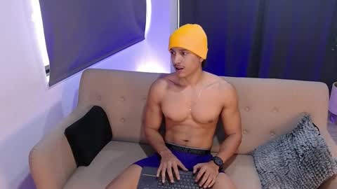 Snapshot of skull_prospect chatting on March 2026 01:25:01 PM Liam Vokov online show from March 2026 01:25:01 PM