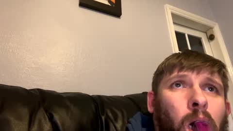 Snapshot of skuzzy25 chatting on December 2024 01:13:01 AM skuzzy25 online show from December 2024 01:13:01 AM