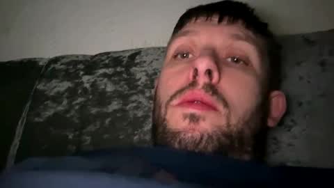 Snapshot of skuzzy25 chatting on February 2025 06:54:01 AM skuzzy25 online show from February 2025 06:54:01 AM