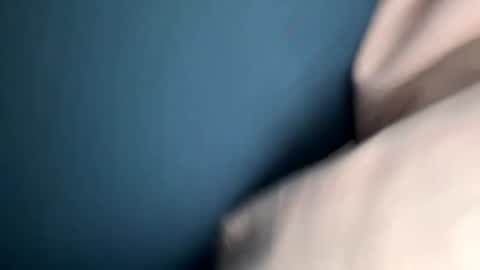 Snapshot of skuzzy25 chatting on February 2025 07:06:01 AM skuzzy25 online show from February 2025 07:06:01 AM