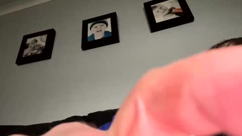 Snapshot of skuzzy25 chatting on February 2025 10:18:01 AM skuzzy25 online show from February 2025 10:18:01 AM