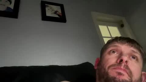 Snapshot of skuzzy25 chatting on March 2025 09:40:02 AM skuzzy25 online show from March 2025 09:40:02 AM