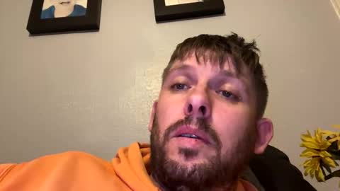 Snapshot of skuzzy25 chatting on September 2025 02:22:02 AM skuzzy25 online show from September 2025 02:22:02 AM