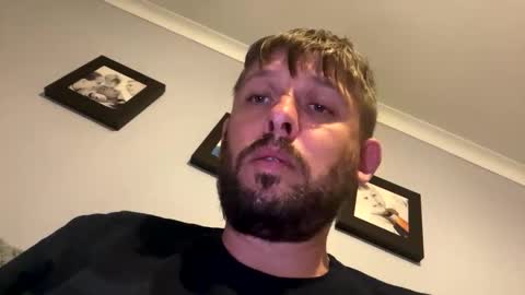 Snapshot of skuzzy25 chatting on September 2025 07:19:02 PM skuzzy25 online show from September 2025 07:19:02 PM