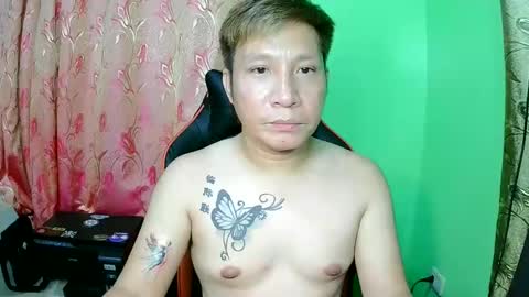 Snapshot of sky1441 chatting on November 2025 01:55:02 PM sky1441 online show from November 2025 01:55:02 PM