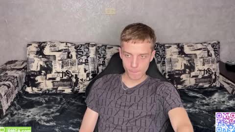 Snapshot of sky_hunter chatting on September 2025 12:43:01 PM sky_hunter online show from September 2025 12:43:01 PM